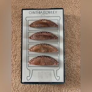 🆕 NIB Cynthia Rowley Drawer pull set.
